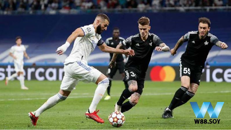 Soi kèo Cúp C1 Châu Âu – Đồng Hành Cùng W88 3 Champions League là sân chơi quy tụ các tên tuổi hàng đầu